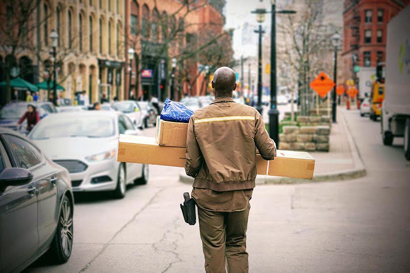 9 Important Questions to Ask Before Hiring a Moving Company