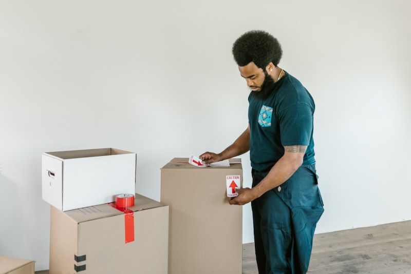 9 Things You Should Do Before the Moving Company Arrives